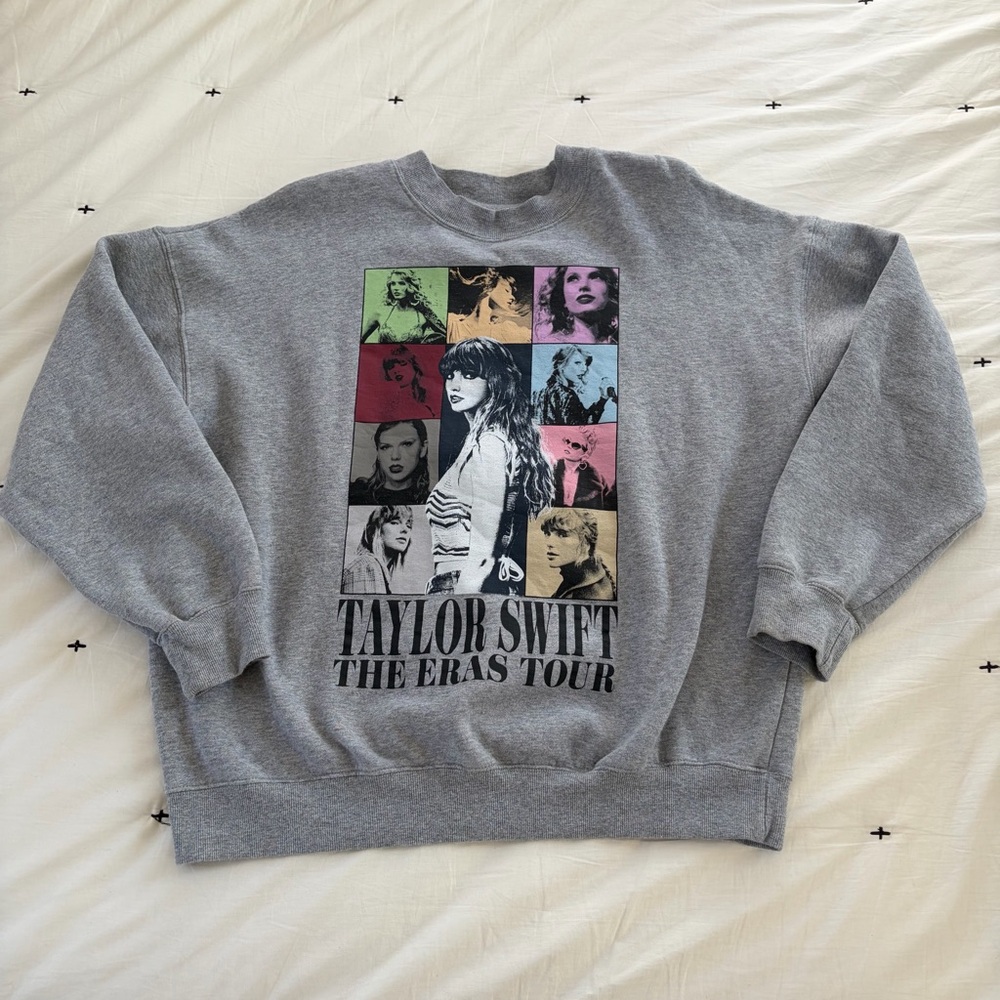 Taylor Swift The Eras Tour Crewneck EUC Size Medium  In excellent condition